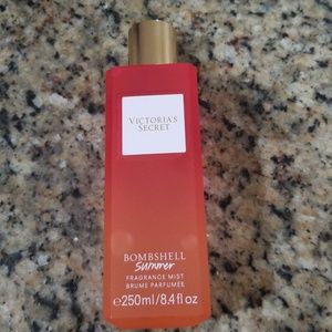 NEW VS Bombshell Summer Fragrance Mist